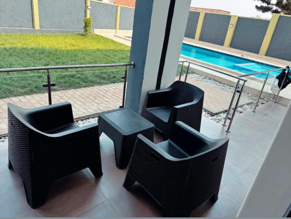Novella Apartments Кигали Екстериор снимка